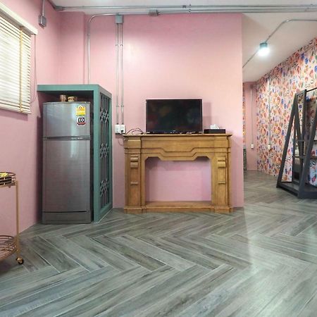 Wiw迷你酒店 曼谷 外观 照片